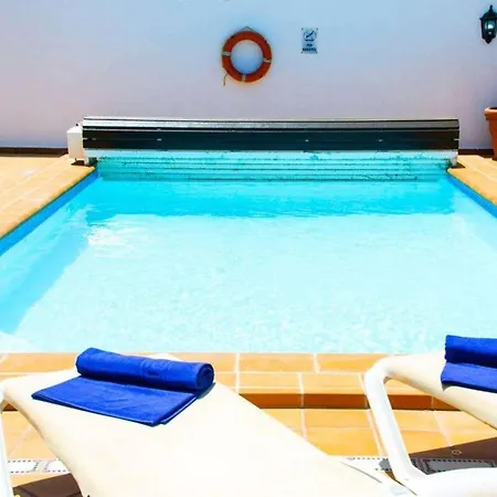 Conil Villa